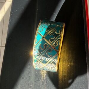 Tory Burch Turquoise and Gold Patterned Bracelet